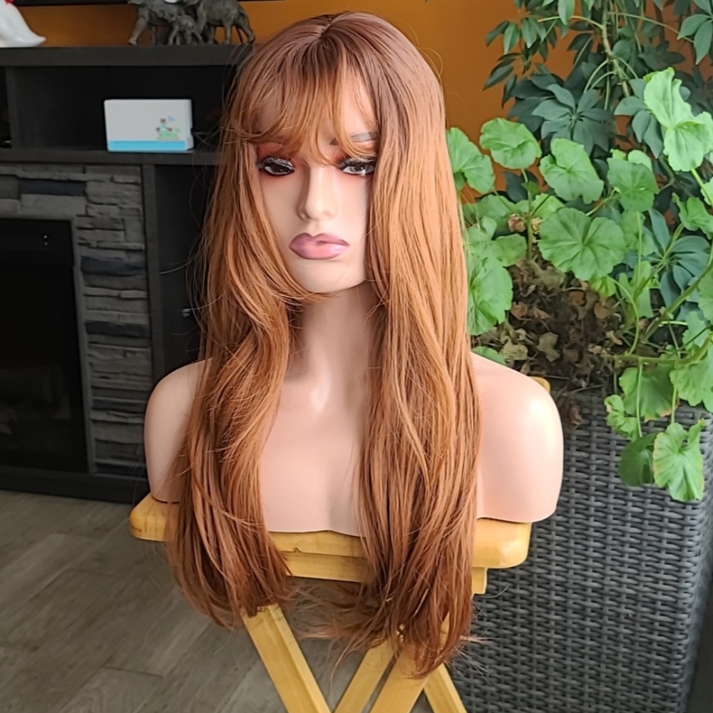 Wig - Picture 3 of 6